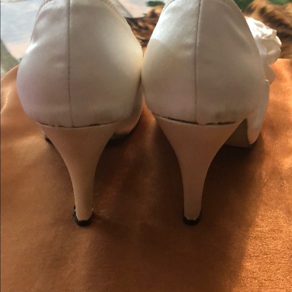 Satin silky shoe. Perfect for wedding.Elegant. Very comfortable. Trendy rose - Picture 4 of 8